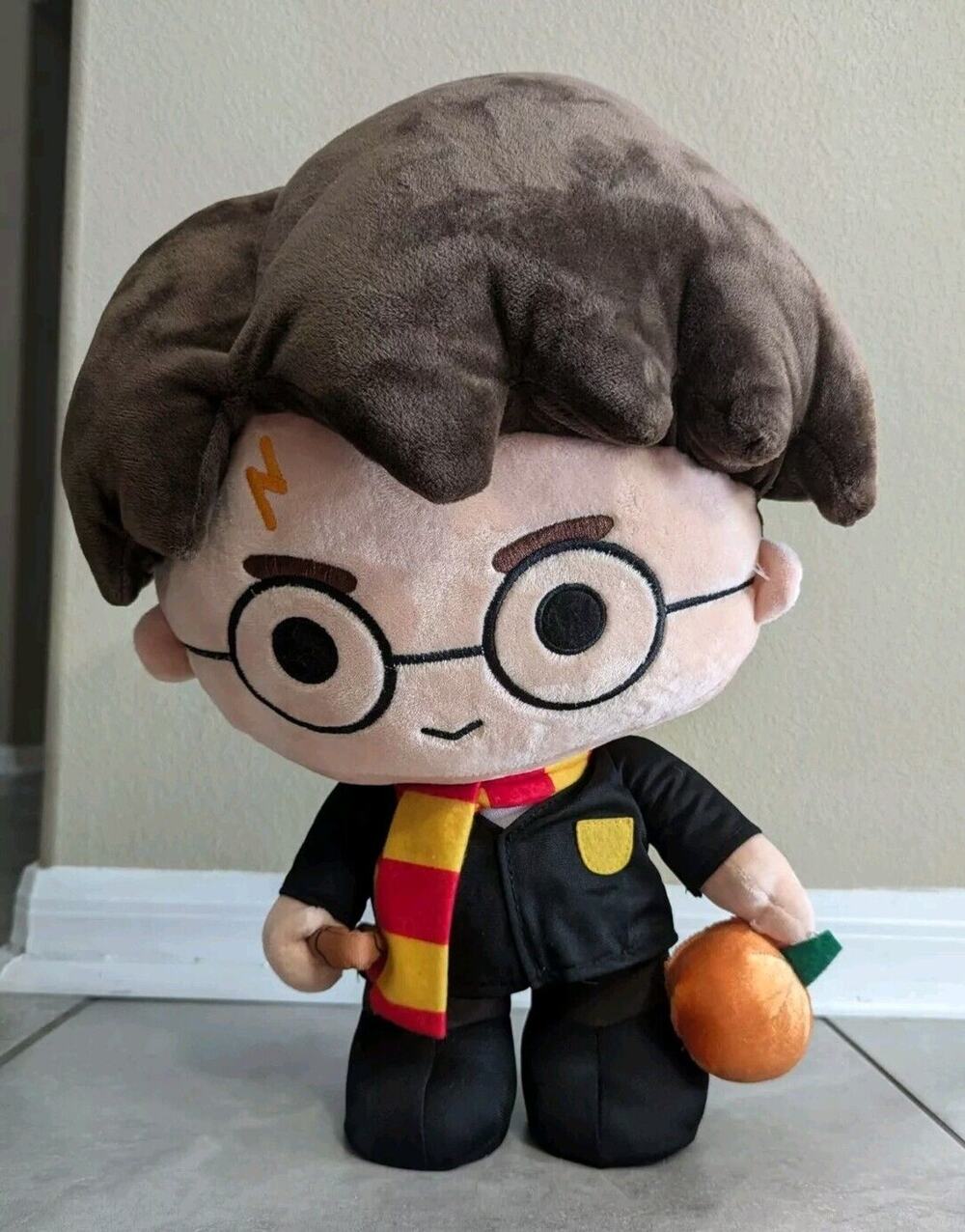 Harry Potter Plush Doll 17” Tall Greeter Gemmy Industries Warner Bros Halloween